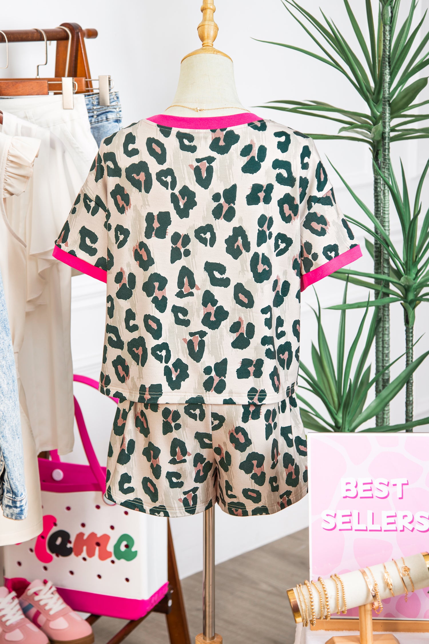 Brown Unique Leopard Print Contrast Trim Top Loose 2pcs Short Set